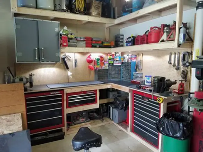 garage corner organize